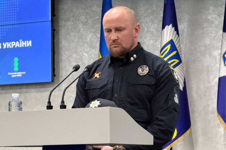 Наступного дня після стрілянини очільник патрульної поліції Євгеній Жуков на брифінгу повідомив, що йде у відставку.