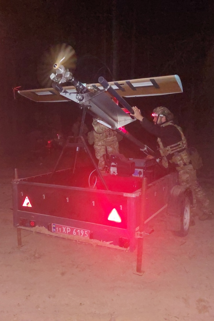 За словами Юрія Касьянова, на фото — ексклюзивні кадри запуску безпілотників по Кремлю в ніч з 2 на 3 травня 2023 року, Чернігівська область.