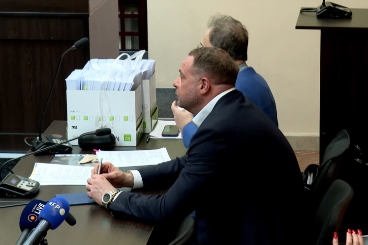 Сторона захисту надасть свої аргументи в середу після обіду.