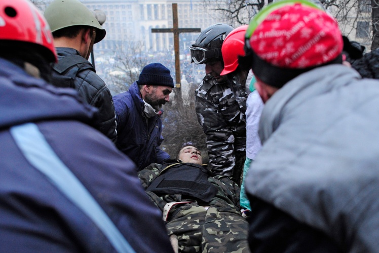 У лютому 2014 року під час мітингів загинуло понад 100 протестувальників. Загалом від злочинів у період Євромайдану постраждали 2 442 людини.