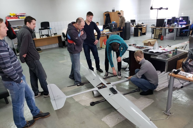 Перший безпілотник компанії A-Drones, грудень 2018 року.