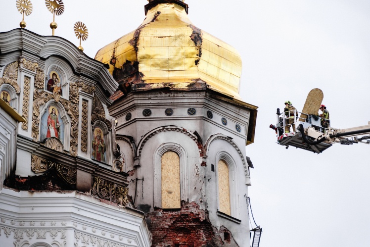 «Шахед» вибухнув там, де червона цегла.