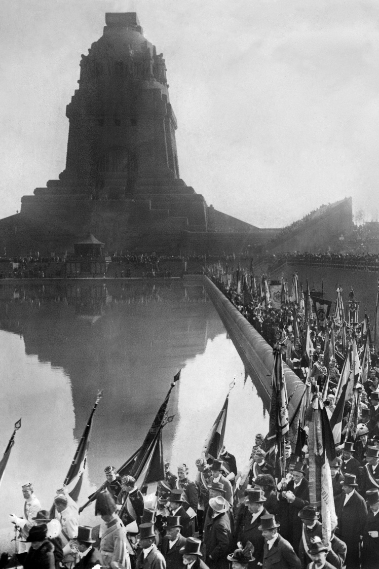 Відкриття памʼятника Битві народів.