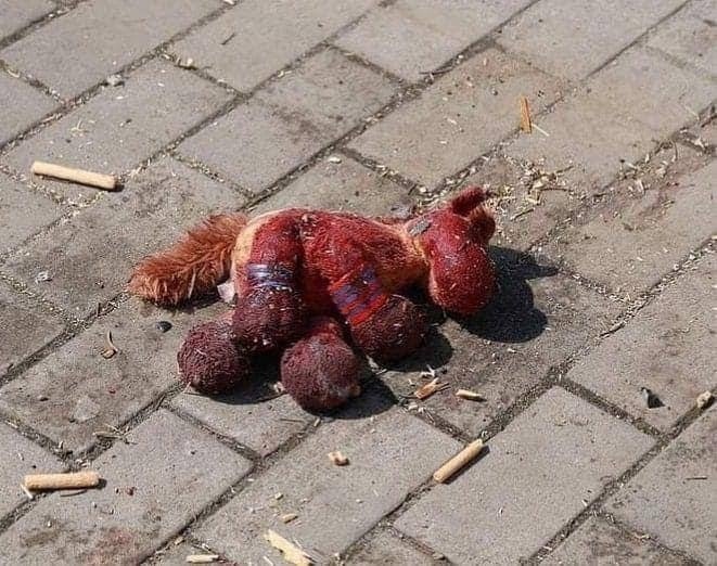 A bloodied childrenʼs toy at the Kramatorsk train station. In 2022, then-Minister of Internal Affairs Denys Monastyrskyi handed it over to the UN Crisis Coordinator in Ukraine, Amin Awad, to be forwarded to the International Court of Justice in The Hague.