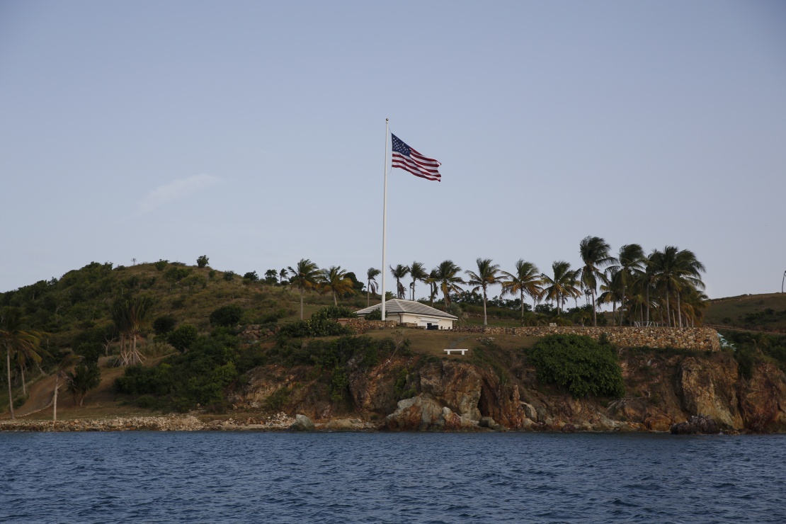 Остров Литл Сент-Джеймс, где Джеффри Эпштейн отдыхал и устраивал оргии. 10 июля 2019 года.