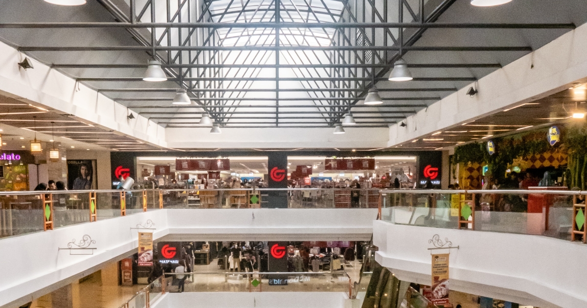 Kyiv shopping malls have decided how they will operate during the yellow air raid alert
