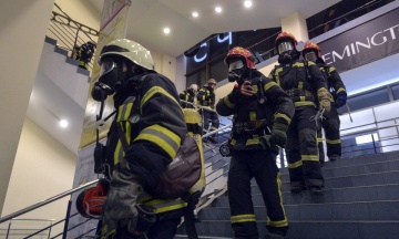 У Києві евакуювали 600 осіб з універмагу «Україна». Бомбу не знайшли