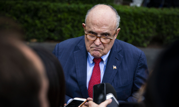 Ексрадник Зеленського передав Time стенограму розмови з адвокатом Трампа: Після дзвінка зрозумів — ми в серйозній небезпеці