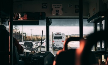 The Poles blocked the movement of buses at the checkpoint “Medyka — Shehyni”. There are large-scale protests in Poland