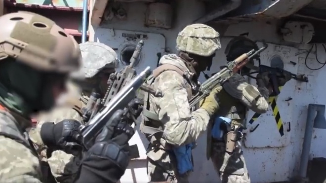 Украинские бойцы показали красочное видео тренировки по захвату судов