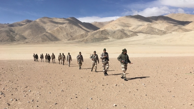 Reuters: Китай та Індія домовилися розвести війська у спірному регіоні, де сталася сутичка з десятками жертв