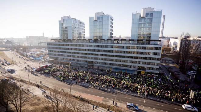 В Берлине прошла крупнейшая за 7 лет забастовка общественного транспорта