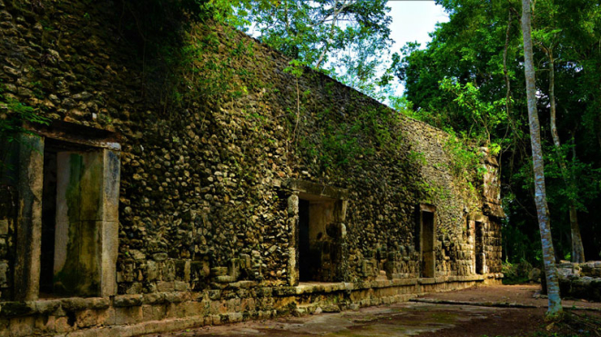 Мексиканські археологи знайшли тисячолітній палац майя