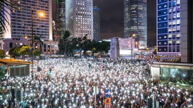 У Гонконгу вперше заборонили церемонію памʼяті жертв подій на площі Тяньаньмень