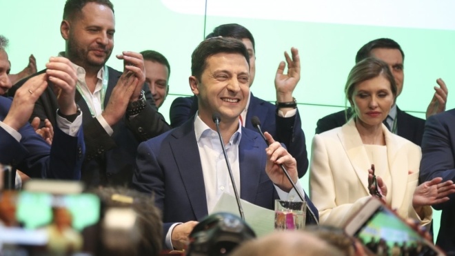 Опитування: Зеленський і «Слуга народу» — лідери електорального рейтингу. Підтримка Порошенка падає