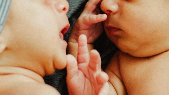 В столичном отеле остаются 60 младенцев, рожденных суррогатными матерями