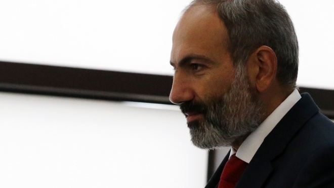 Парламент Вірменії не зміг відправити прем’єра Пашиняна у відставку. Поліція затримала 10 лідерів опозиції