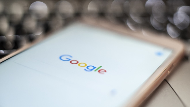 У Лондоні суд заблокував масовий позов проти Google. Компанію звинувачують у незаконному зборі даних з iPhone