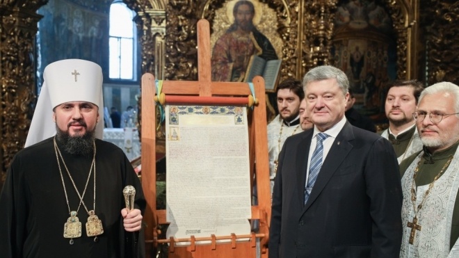 ПЦУ выпустила заявление в поддержку Порошенко. Вспомнили и времена Януковича, и Томос