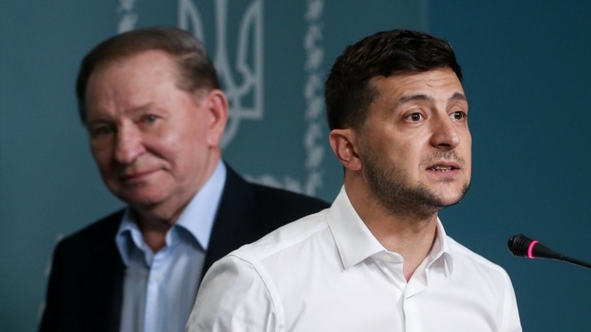 У Зеленского рассматривают несколько кандидатур на замену Кучмы в ТКГ. Делегацию пока будет возглавлять вице-премьер Резников