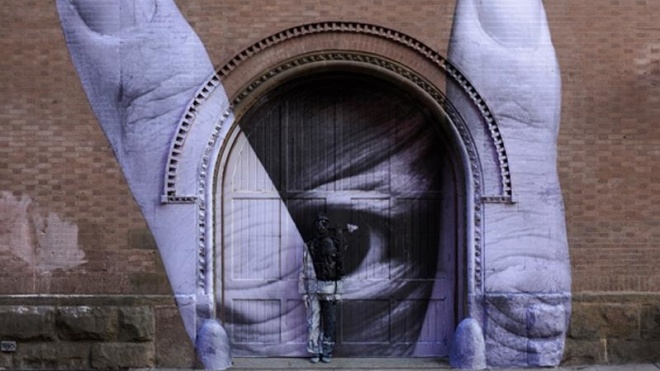 У Мілані проходить виставка китайського «художника-невидимки» 