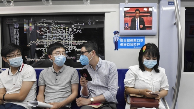 Лидер Китая Си Цзиньпин сначала проигнорировал вспышку коронавируса. А потом воспользовался ею, чтобы улучшить свою репутацию и расправиться с соперниками