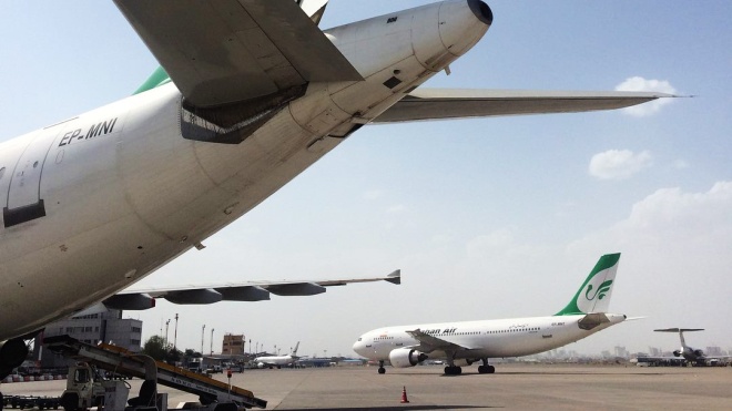 Німеччина закрила аеропорти для великої іранської авіакомпанії. Її підозрюють у шпигунстві і тероризмі