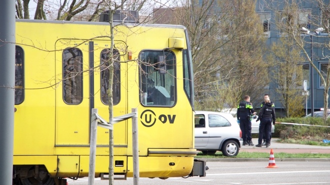 При стрельбе в трамвае Утрехта погибли три человека. Полиция заявила, что это была террористическая атака, и показала фото стрелка