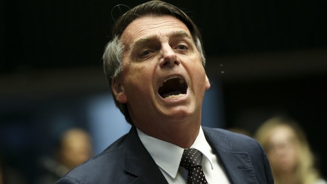 Президента Бразилії Болсонару шпиталізували через постійну гикавку