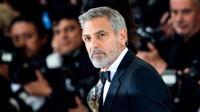 Джордж Клуні підтвердив, що одного разу роздав 14 своїм друзям по мільйону доларів