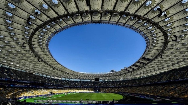 УАФ за три години до матчу Україна—Іспанія вдвічі скоротила квоту глядачів, яких пропустять на стадіон
