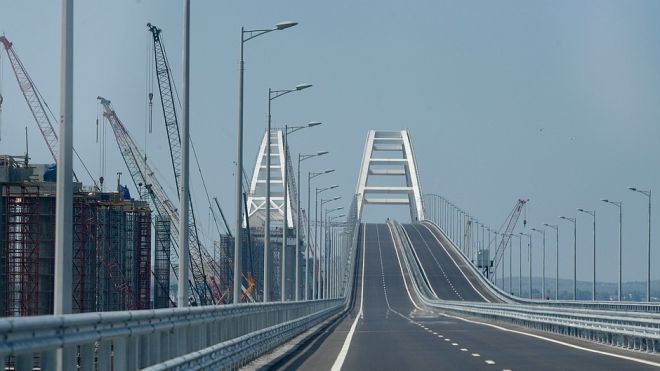 Британія слідом за ЄС також розширила санкції за будівництво Керченського мосту