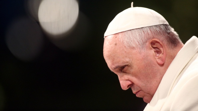 Папа Римський розкритикував противників карантинних обмежень і тих, хто на цьому наживається