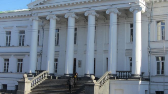 Міськрада Полтави проголосувала за відставку мера. Його звинувачують у порушенні Конституції