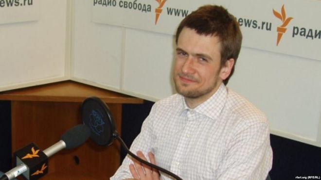 Издатель российского онлайн-СМИ «Медиазона» и участник Pussy Riot Петр Верзилов госпитализирован в тяжелом состоянии. Подозревают отравление