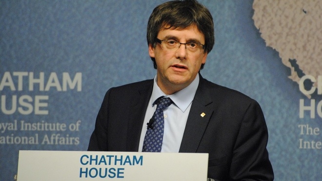 Европарламент снял дипломатический иммунитет с лидера каталонских сепаратистов Пучдемона