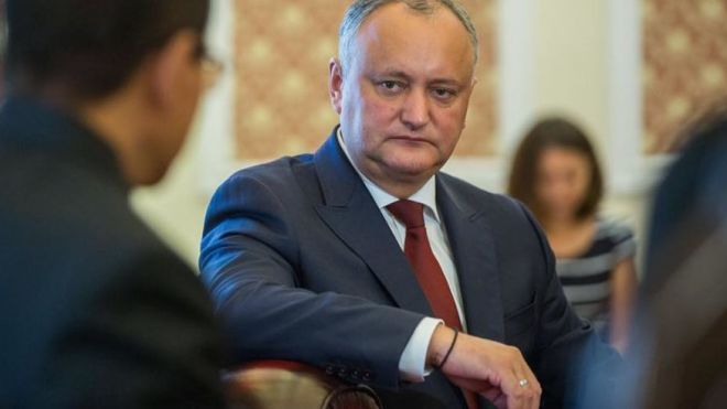 Президент Молдови потрапив до лікарні після ДТП. Але відбувся синцями