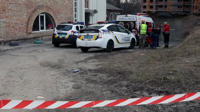 В Киеве нашли мертвым сотрудника Администрации президента Александра Бухтатого. Полиция задержала двоих людей