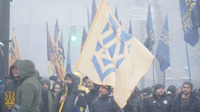 В «Нацкорпусе» отрицают политическую связь с полком «Азов», о которой написали журналисты Bellingcat