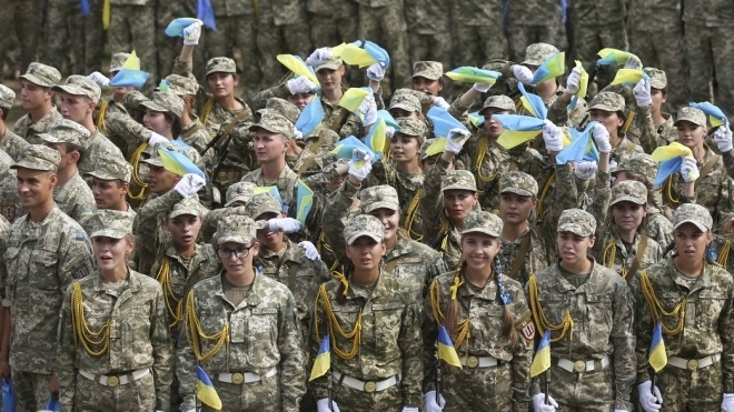 В Украине начал действовать закон о гендерном равенстве на военной службе. Что это значит?