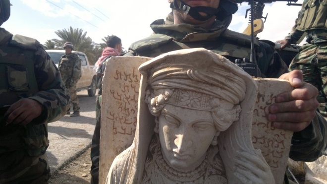У Facebook продають стародавні артефакти з Сирії та Іраку. Їх викрали під час бойових дій