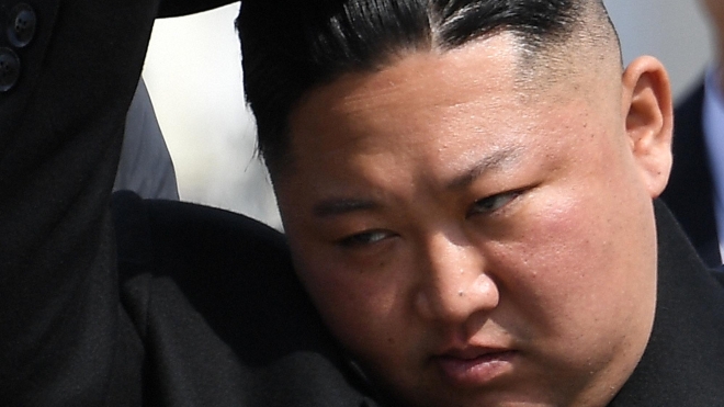 Разведка Южной Кореи: Ким Чен Ын мог отсутствовать из-за вспышки коронавируса в КНДР