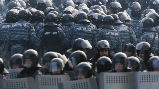 Испанская полиция заявила о задержании подозреваемого в убийствах правоохранителей на Майдане