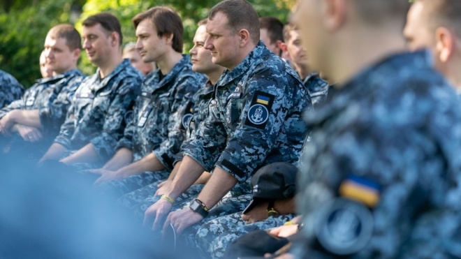 Омбудсмен: Освобожденные моряки получили сертификаты на квартиры в Одессе