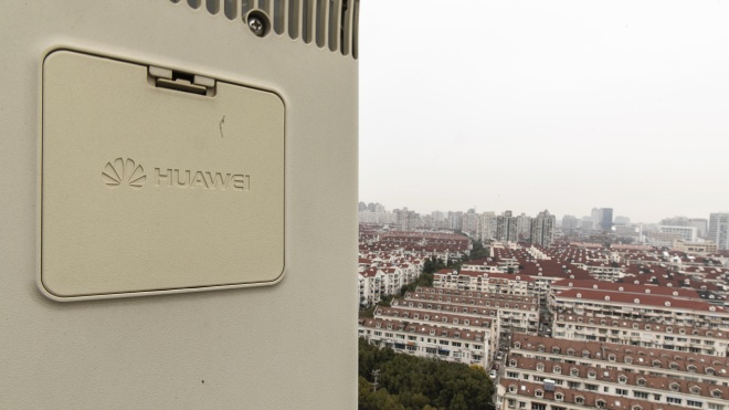 В Великобритании запретили использовать оборудование Huawei для 5G-сетей. На это решение повлияли санкции США