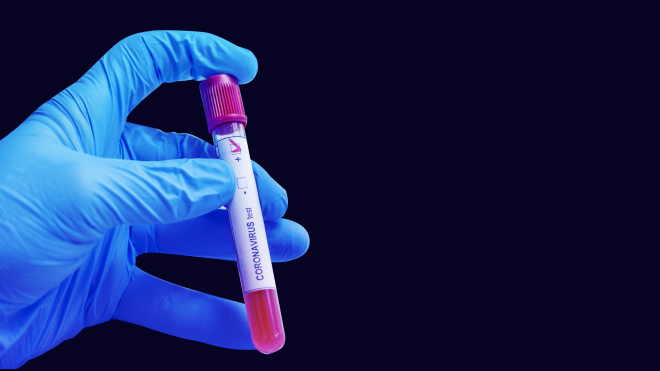 Американская Moderna объявила о первых успехах в испытаниях вакцины от коронавируса на людях