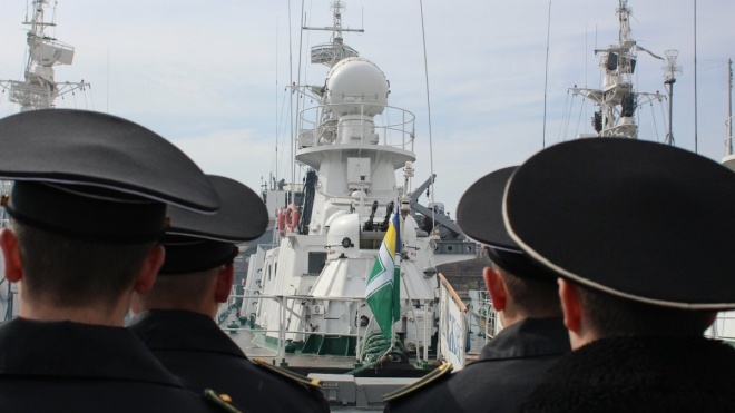Рада разрешила Морской охране стрелять без предупреждения при обороне и увеличила на 22 км украинскую территорию в Черном море