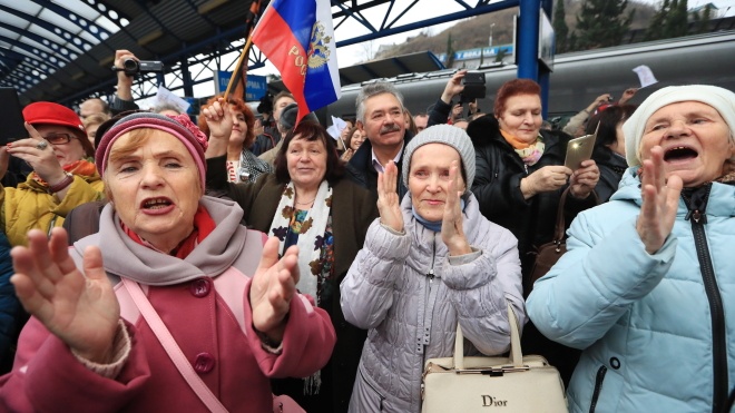 До окупованого Криму прибув перший російський поїзд. Прокуратура АРК порушила кримінальну справу