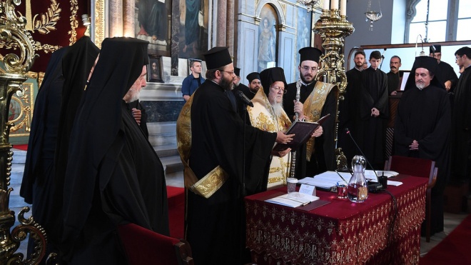 Синод Вселенського патріархату підготував пропозиції до статуту Єдиної помісної церкви України