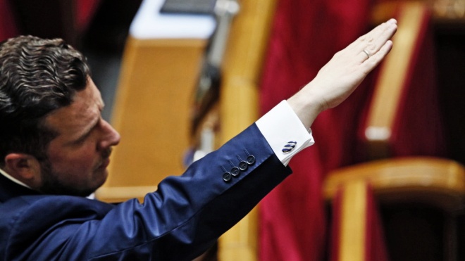 Скандал з підкупом депутатів «Слуги народу»: нардеп Яценко каже, що нікому грошей не пропонував